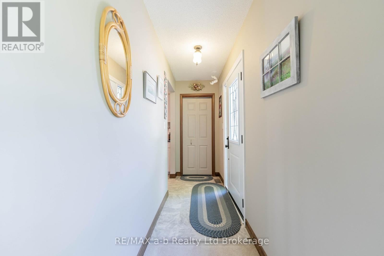 18 Denrich Avenue, Tillsonburg, Ontario  N4G 4W2 - Photo 6 - X13410160