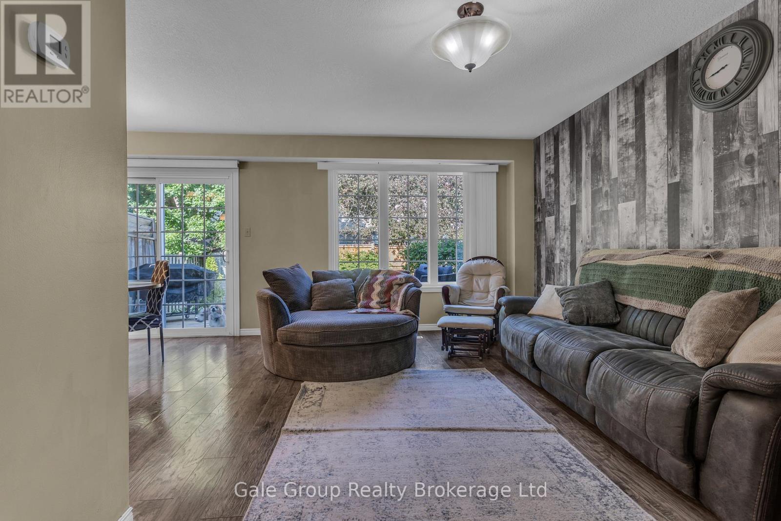 1030 Pearson Drive, Woodstock (Woodstock - North), Ontario  N4S 8V1 - Photo 11 - X13410178