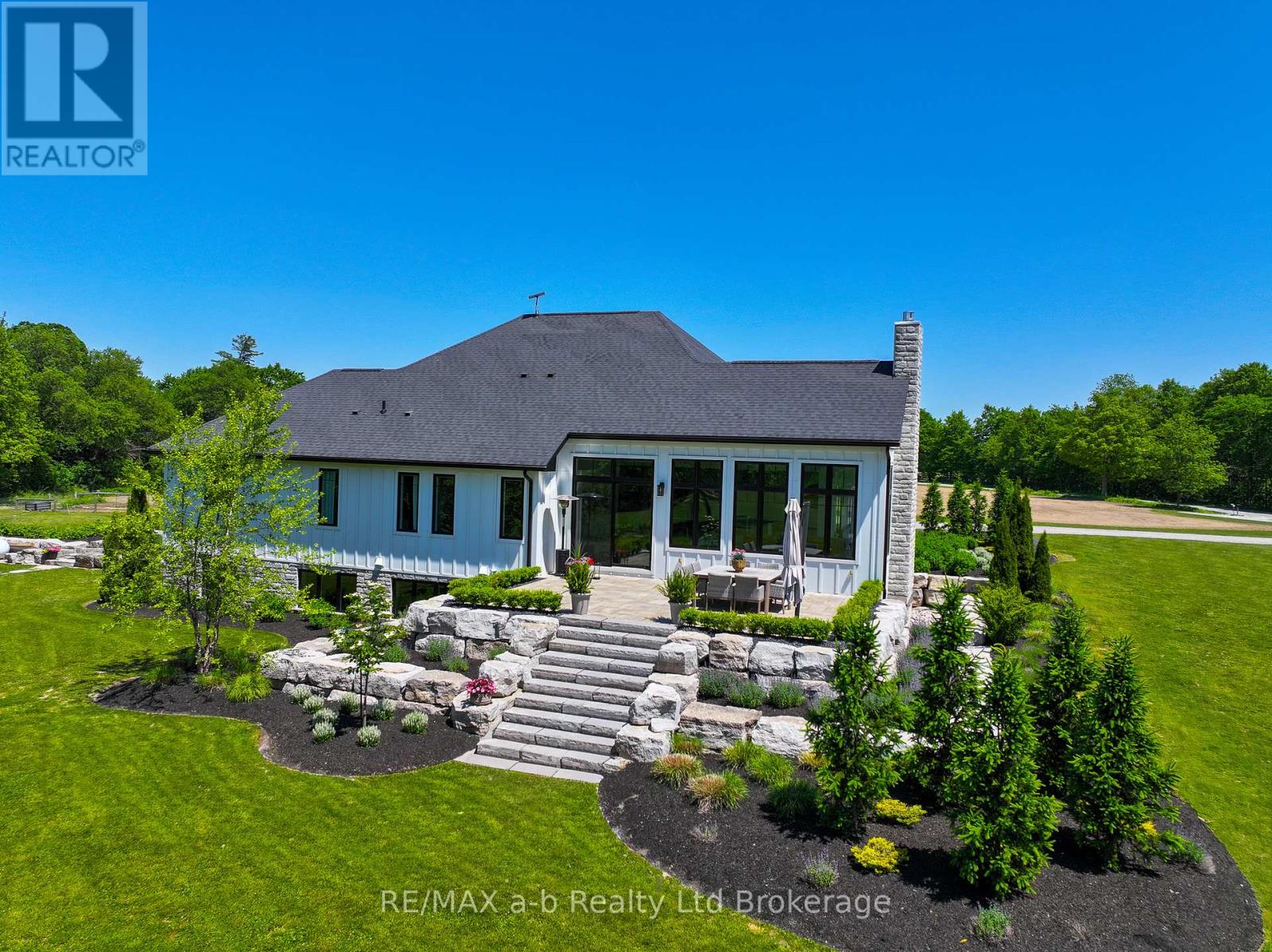 631 Windham 2 Road, Norfolk, Ontario  N0E 1R0 - Photo 5 - X13423314