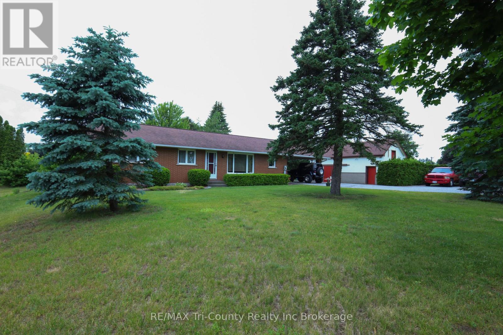 9113 Plank Road, Bayham (Straffordville), Ontario  N0J 1Y0 - Photo 2 - X13423966
