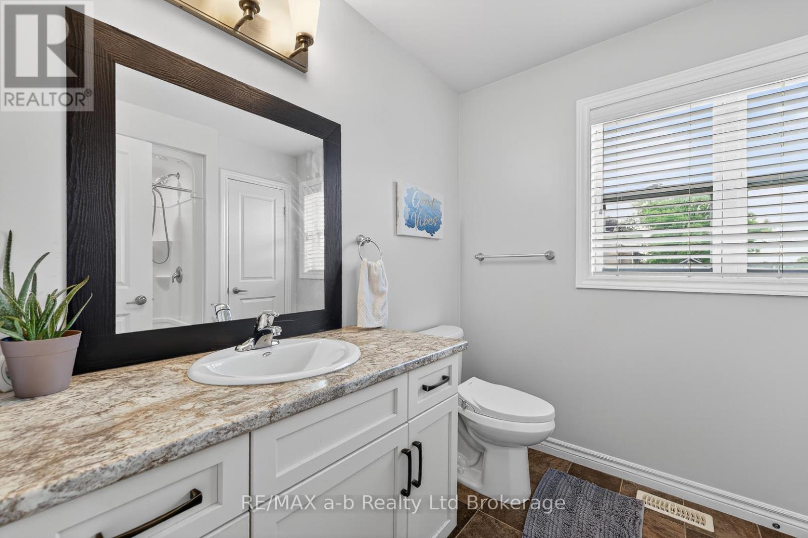 29 Kendell Lane, Ingersoll (Ingersoll - North), Ontario  N5C 0B7 - Photo 19 - X13425096