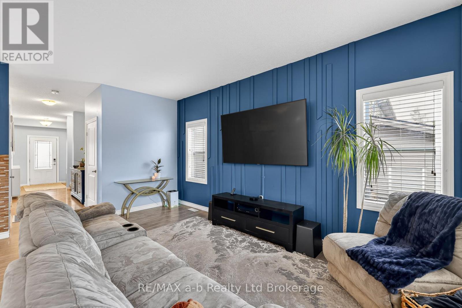 29 Kendell Lane, Ingersoll (Ingersoll - North), Ontario  N5C 0B7 - Photo 3 - X13425096