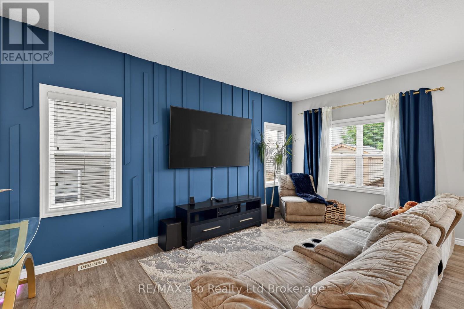 29 Kendell Lane, Ingersoll (Ingersoll - North), Ontario  N5C 0B7 - Photo 4 - X13425096
