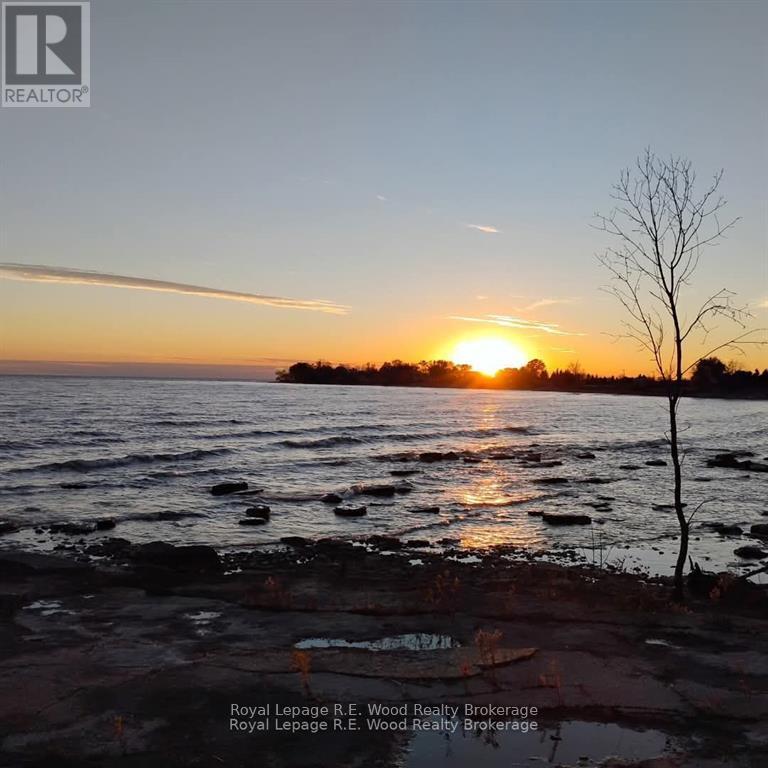 1806 Lakeshore Road, Haldimand (Dunnville), Ontario  N0A 1P0 - Photo 19 - X13427430