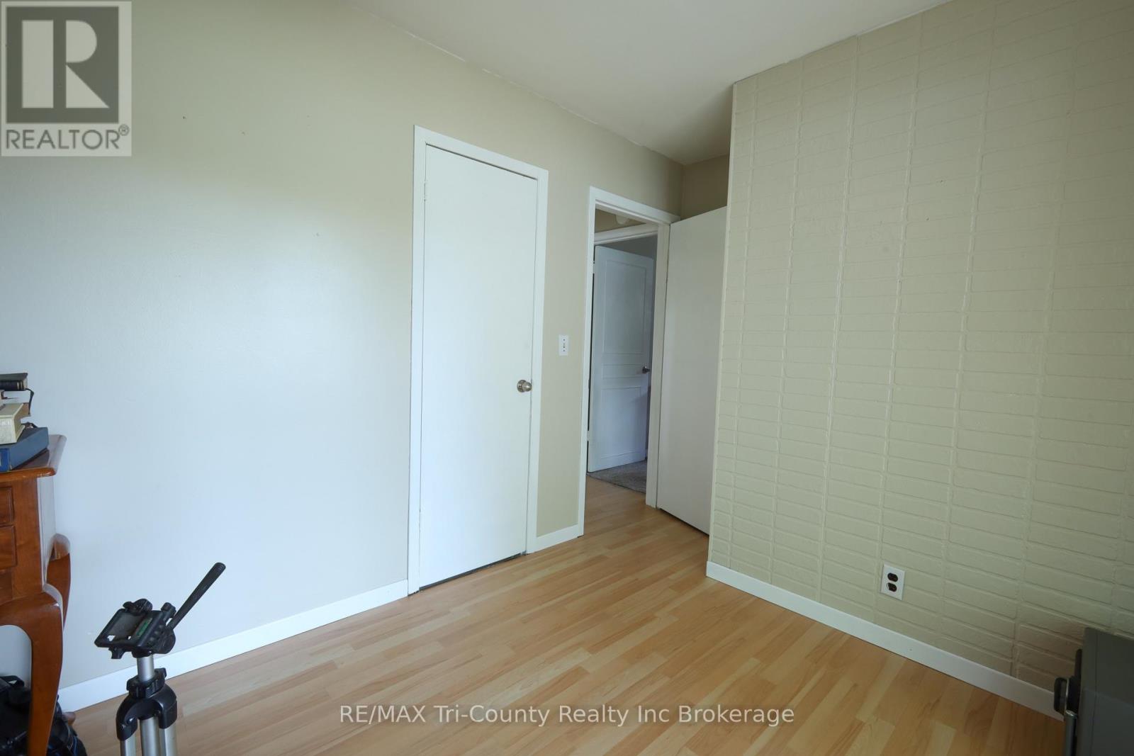 1360 Turkey Point Road, Norfolk (Walsh), Ontario  N3Y 4X1 - Photo 16 - X13428524