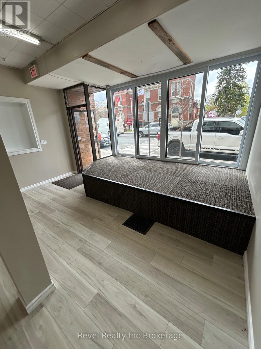 57b Talbot Street W, Aylmer, Ontario  N5H 1J6 - Photo 3 - X13429376