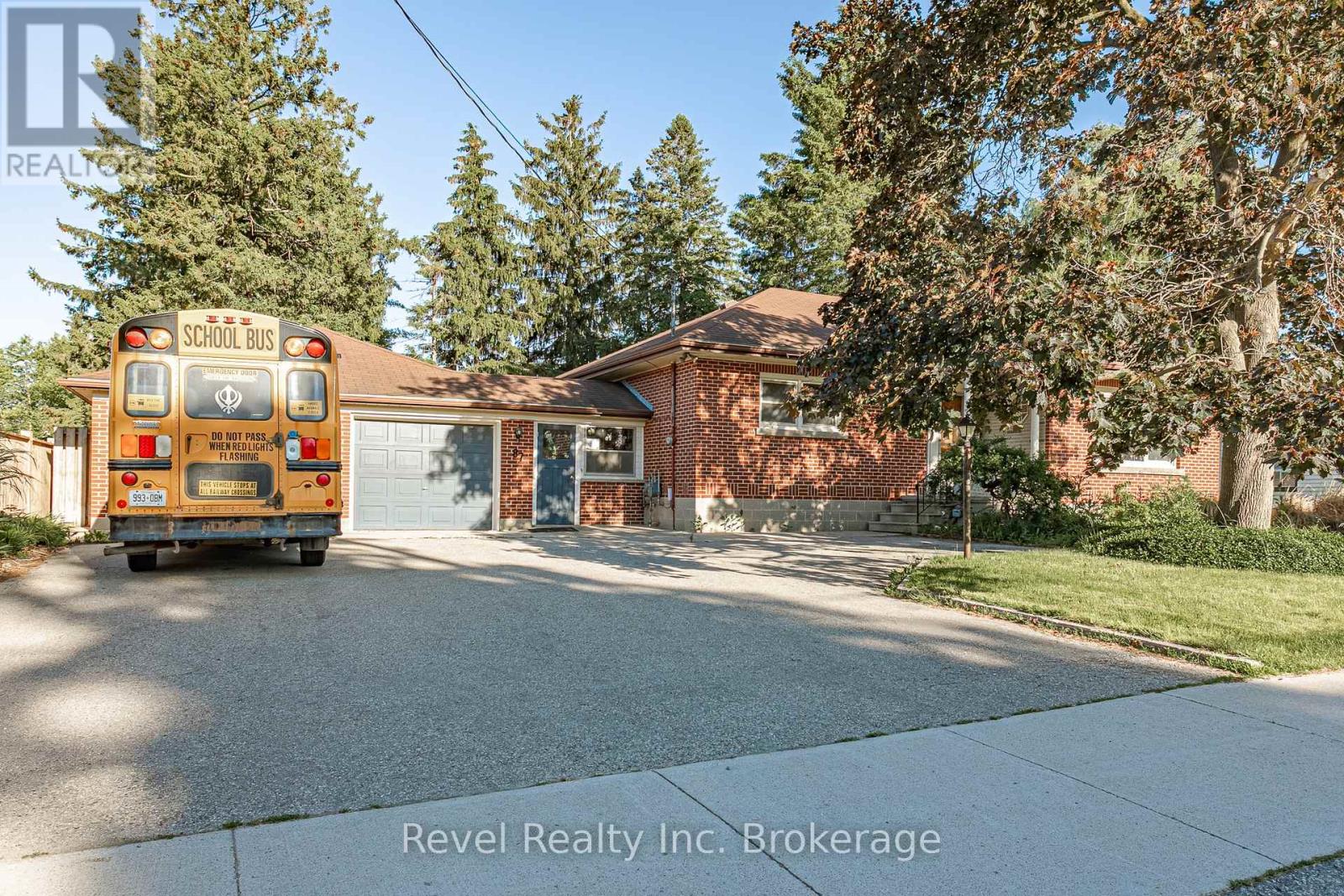 87 Blandford Street, East Zorra-Tavistock (Innerkip), Ontario  N0J 1M0 - Photo 2 - X13451302