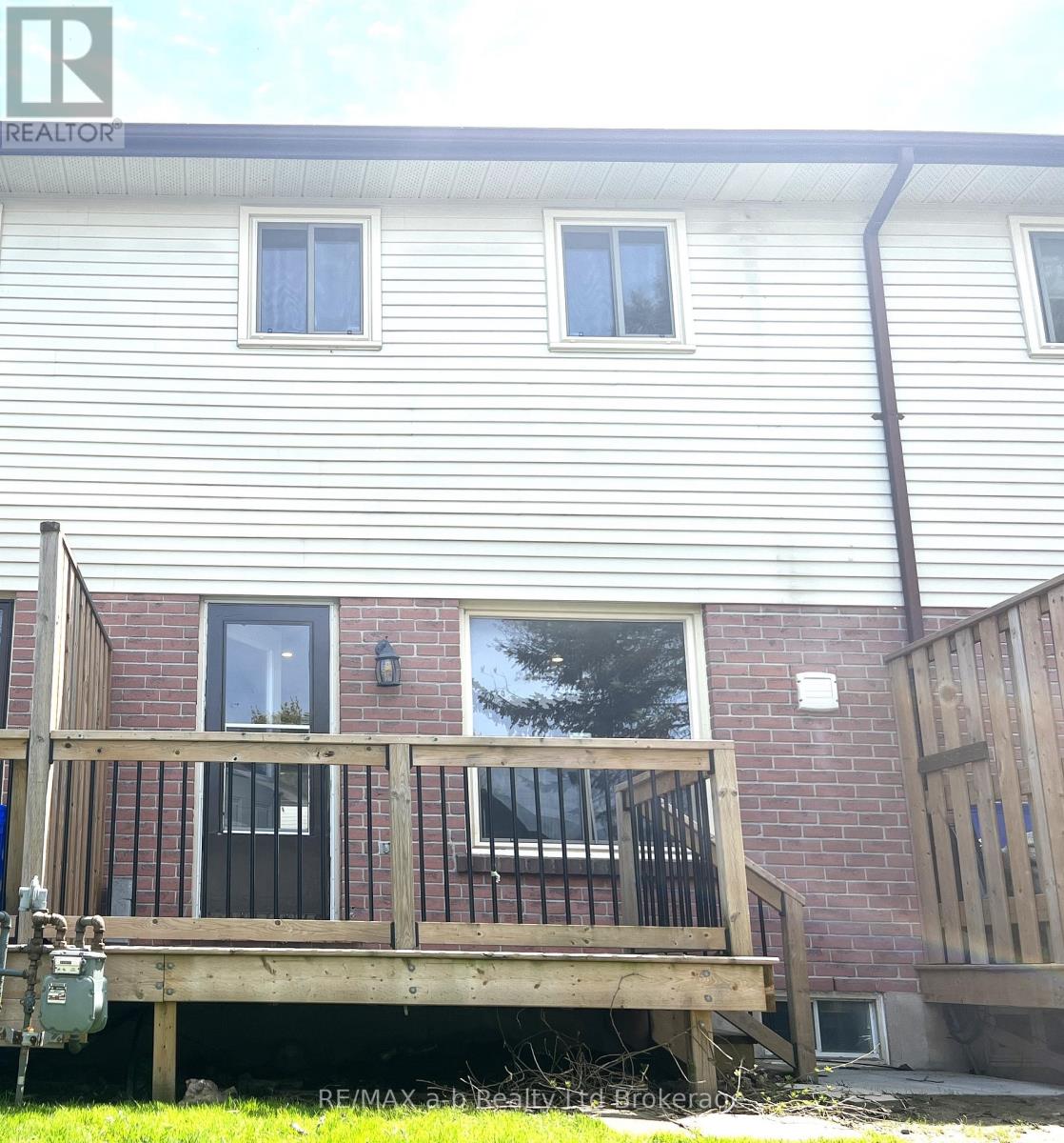 22 - 1115 Nellis Street, Woodstock (Woodstock - North), Ontario  N4T 1P6 - Photo 4 - X13453460