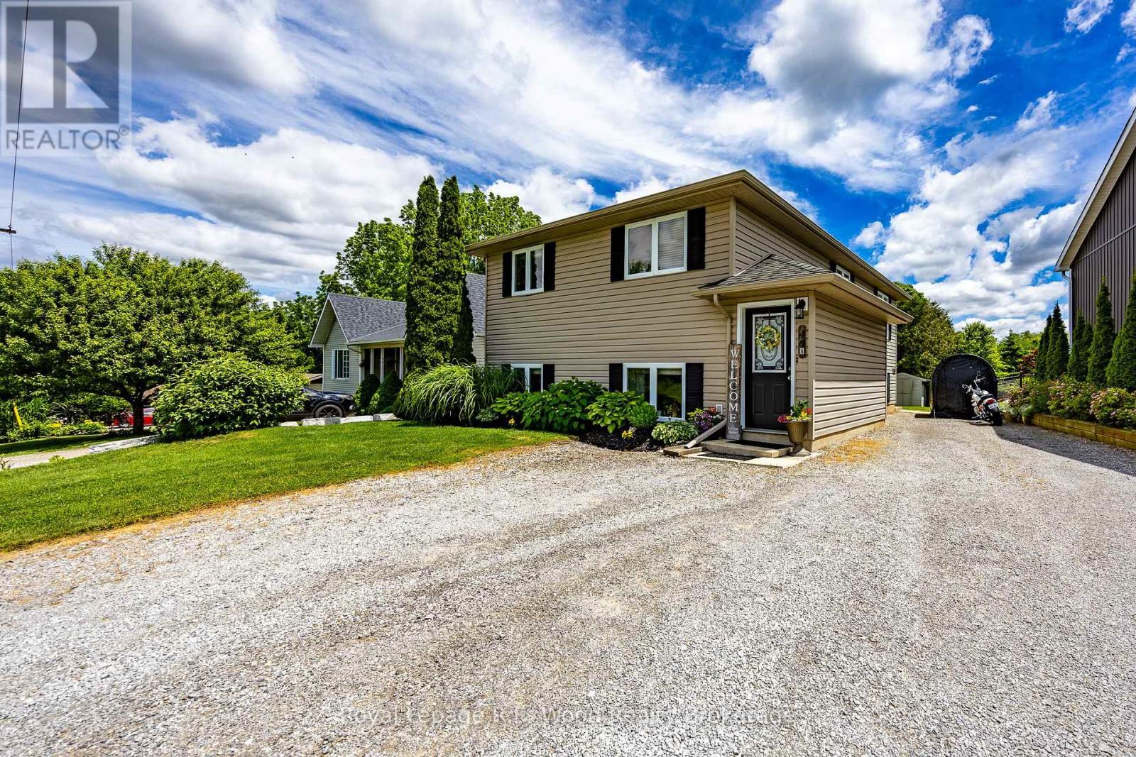 46 Oak Street, Bayham (Vienna), Ontario  N0J 1Z0 - Photo 2 - X13458468
