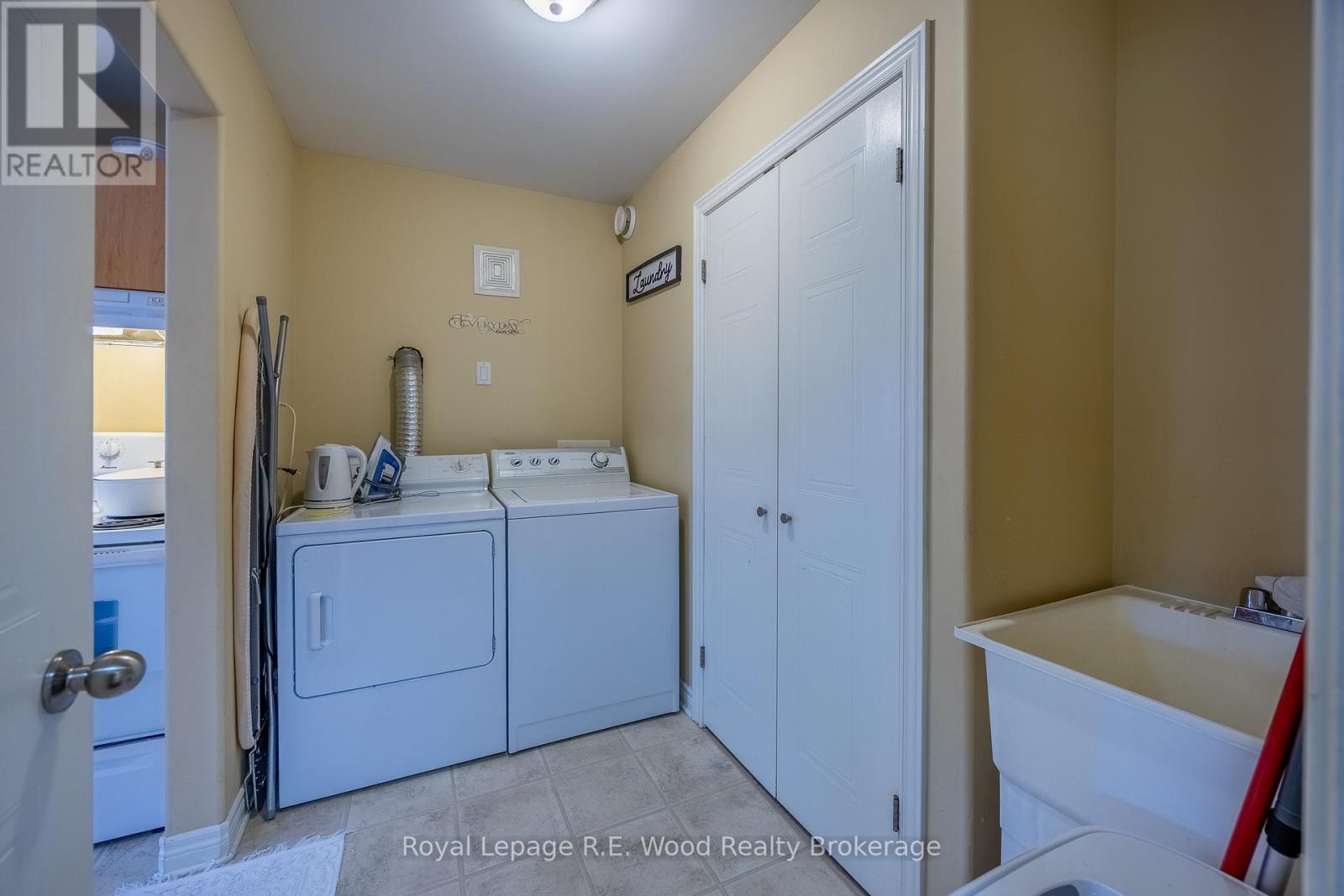 46 Oak Street, Bayham (Vienna), Ontario  N0J 1Z0 - Photo 8 - X13458468