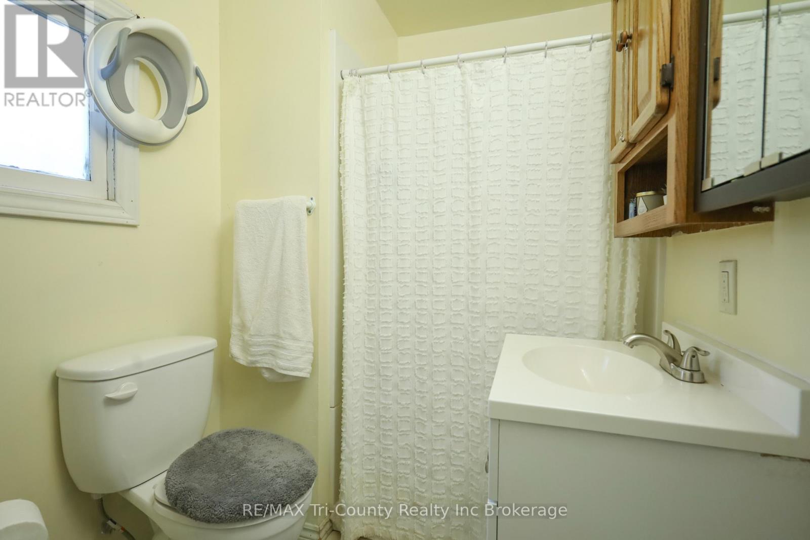 4942 59 Highway, Norfolk (Courtland), Ontario  N0J 1E0 - Photo 14 - X13459026