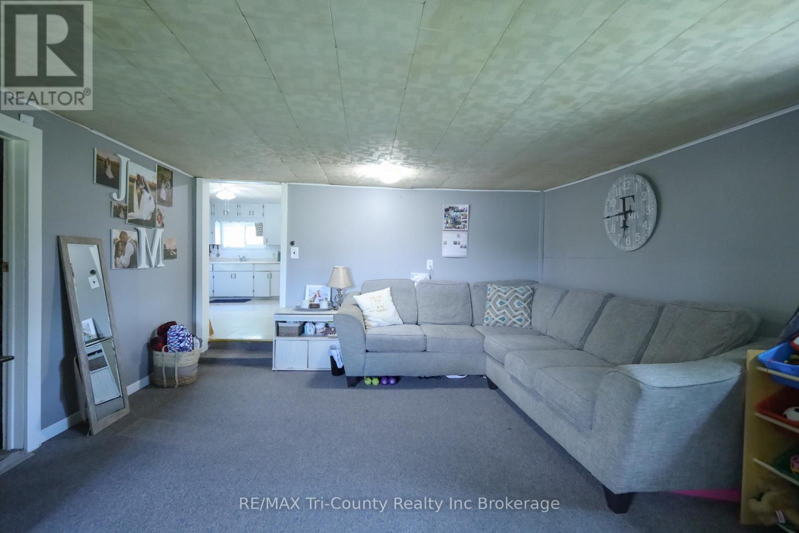 4942 59 Highway, Norfolk (Courtland), Ontario  N0J 1E0 - Photo 17 - X13459026