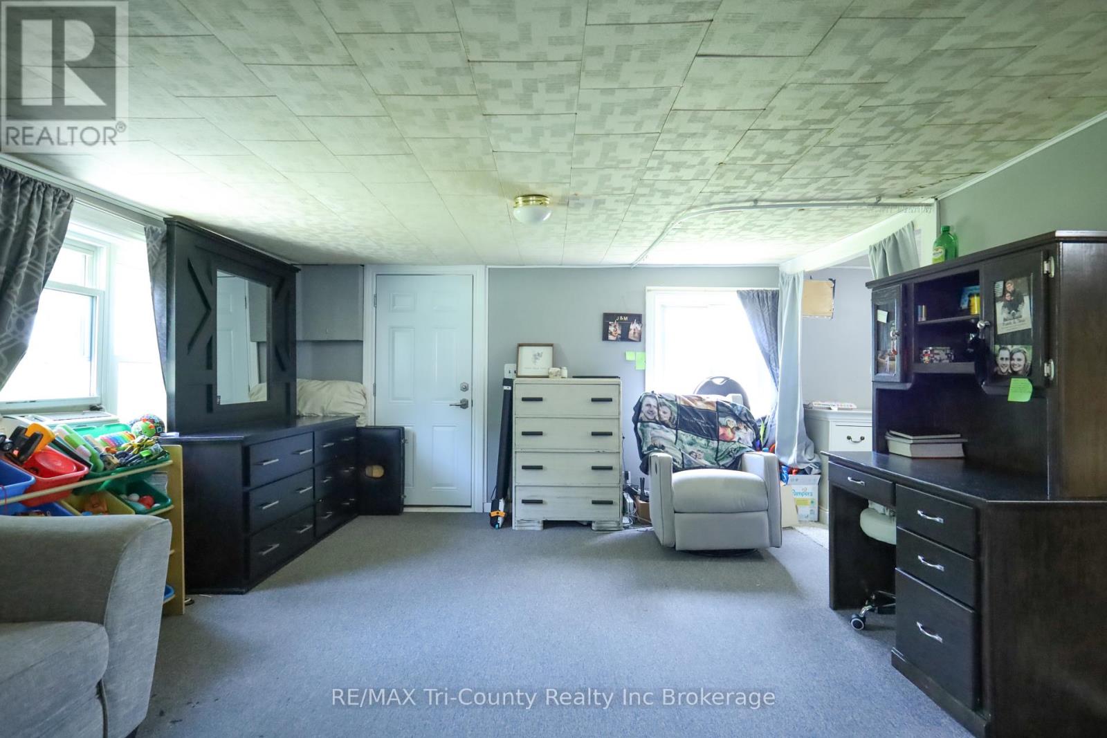 4942 59 Highway, Norfolk (Courtland), Ontario  N0J 1E0 - Photo 18 - X13459026
