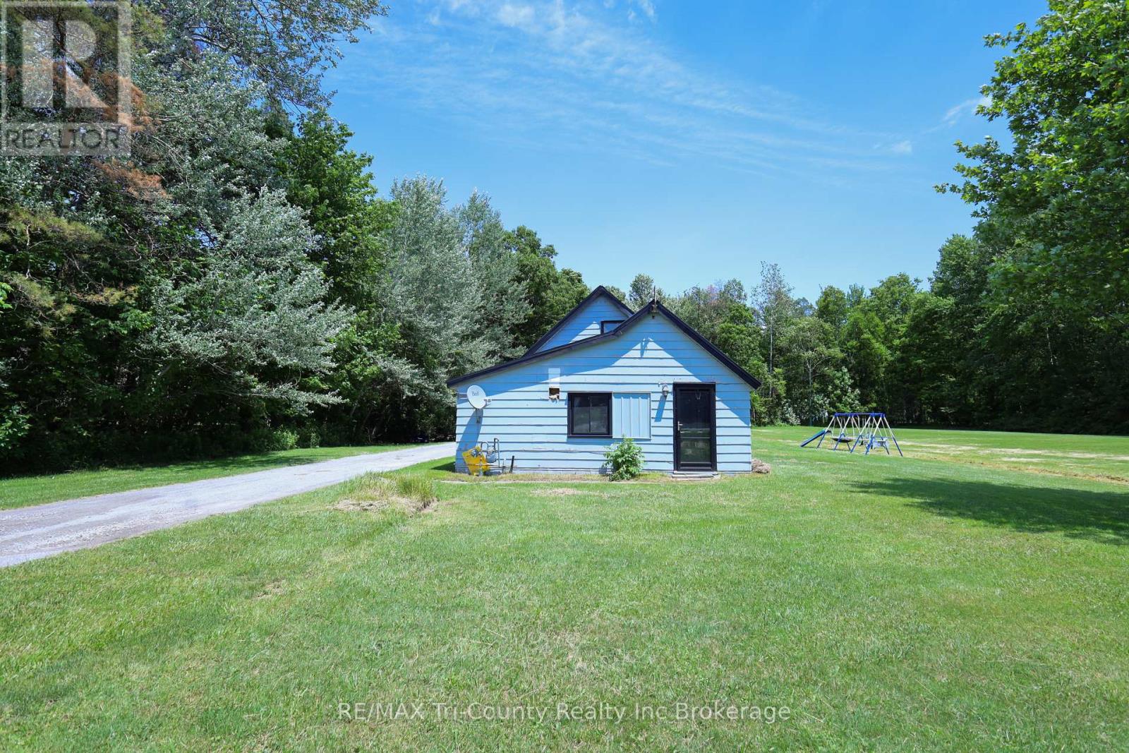 4942 59 Highway, Norfolk (Courtland), Ontario  N0J 1E0 - Photo 2 - X13459026