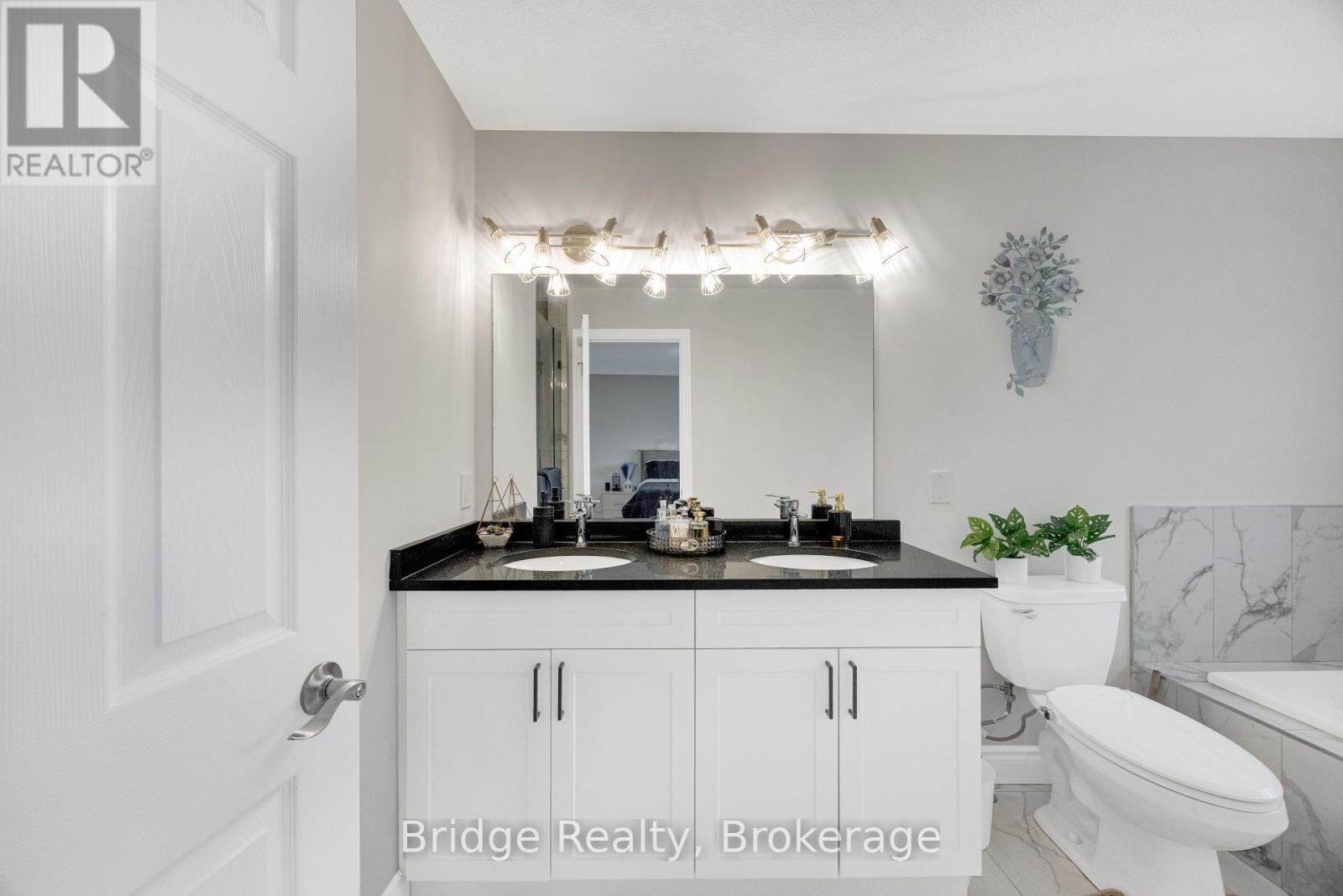 2832 Doyle Drive, London South (South U), Ontario  N6M 0G7 - Photo 32 - X13466674