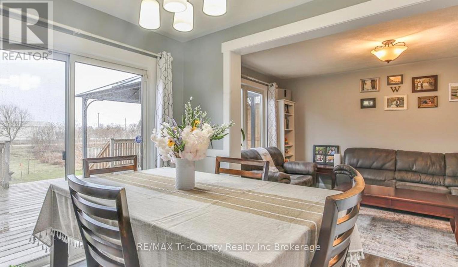 25 Herford Street, Tillsonburg, Ontario  N4G 4V1 - Photo 9 - X13471408