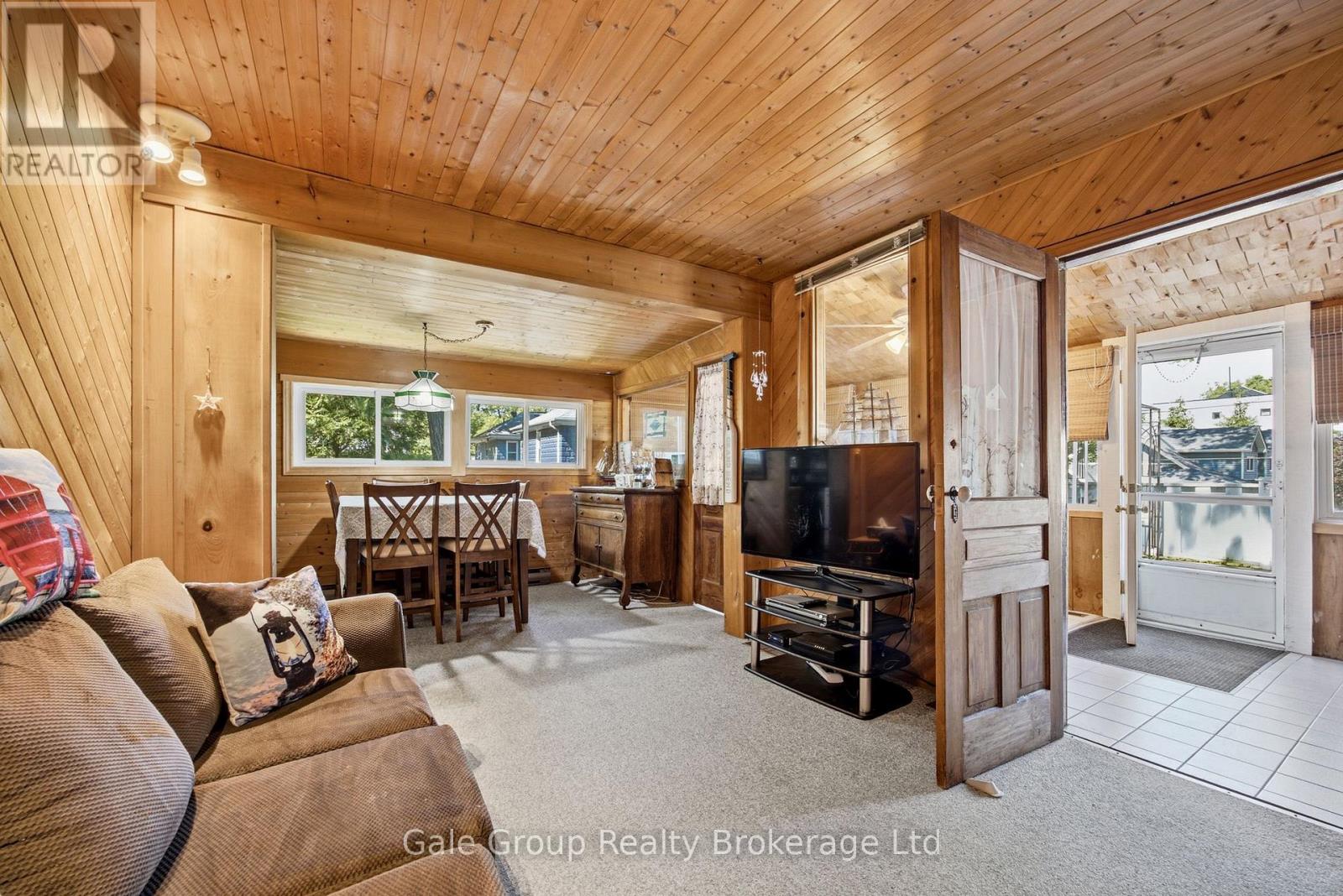 26 Woodward Avenue, Lambton Shores (Grand Bend), Ontario  N0M 1T0 - Photo 10 - X13473726