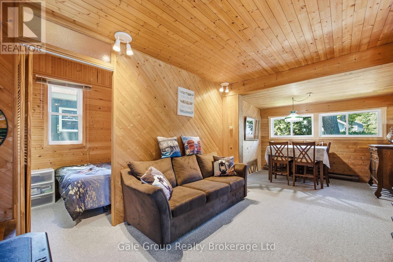 26 Woodward Avenue, Lambton Shores (Grand Bend), Ontario  N0M 1T0 - Photo 11 - X13473726