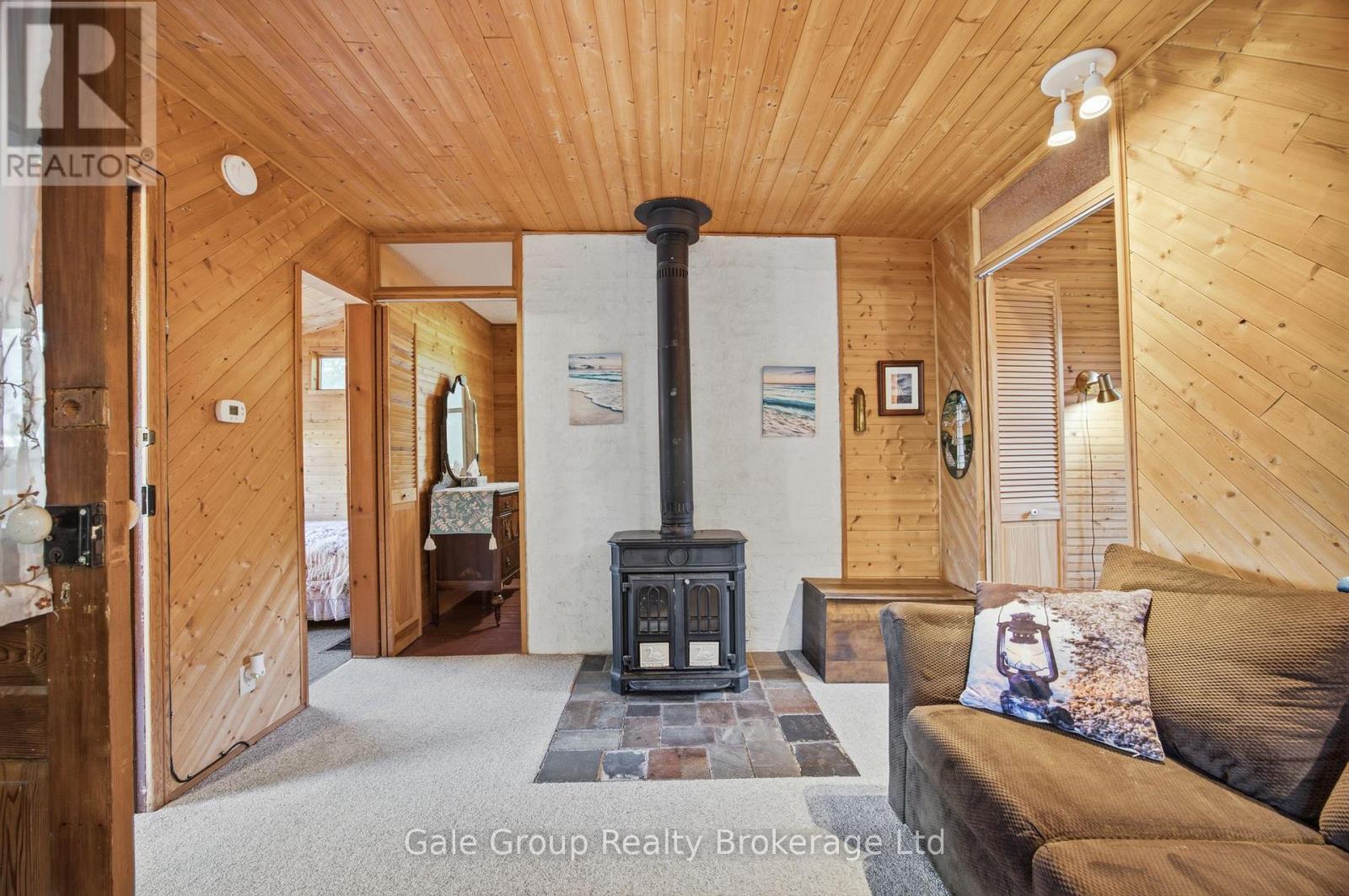 26 Woodward Avenue, Lambton Shores (Grand Bend), Ontario  N0M 1T0 - Photo 15 - X13473726