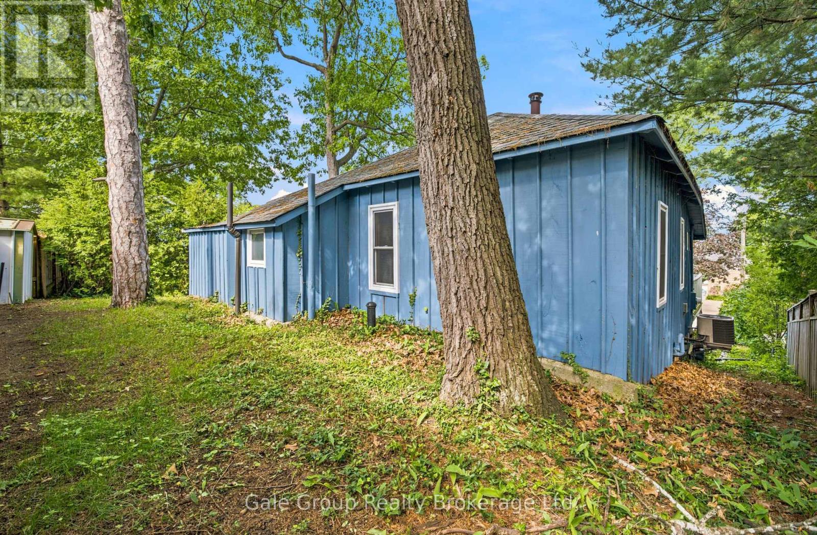 26 Woodward Avenue, Lambton Shores (Grand Bend), Ontario  N0M 1T0 - Photo 32 - X13473726