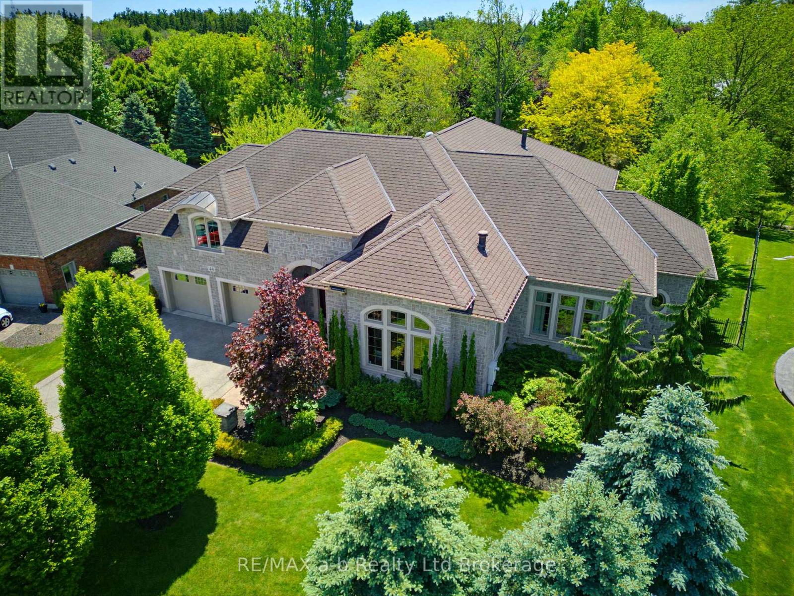44 Yeager Avenue, Norfolk (Simcoe), Ontario  N3Y 5N3 - Photo 2 - X13474464