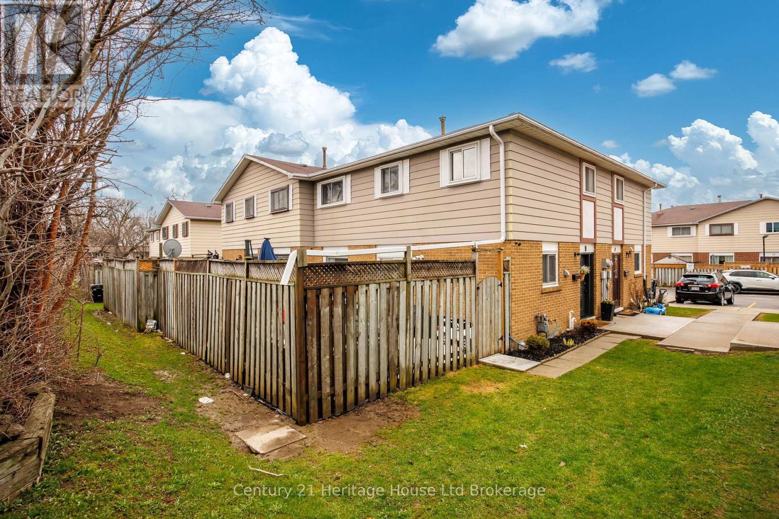 9 San Vito Way, Toronto (Glenfield-Jane Heights), Ontario  M3L 2G7 - Photo 30 - W13474490