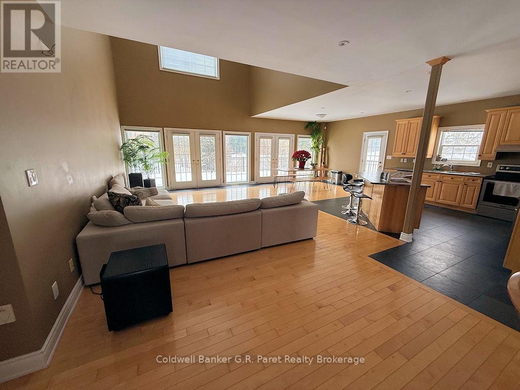 141 24 Highway E, Norfolk, Ontario  N0E 1P0 - Photo 17 - X13475086