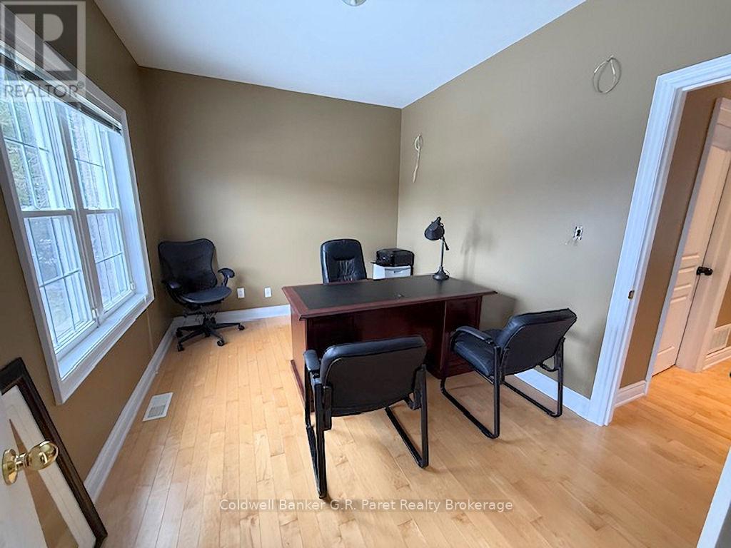 141 24 Highway E, Norfolk, Ontario  N0E 1P0 - Photo 21 - X13475296