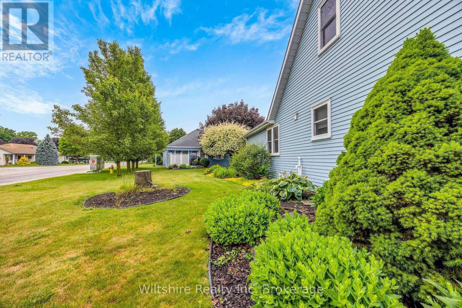 48 Sinclair Drive, Tillsonburg, Ontario  N4G 5L8 - Photo 3 - X13483886