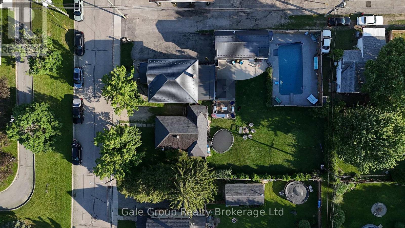 15 Fidler Avenue, Woodstock (Woodstock - North), Ontario  N4S 7J1 - Photo 8 - X13503654