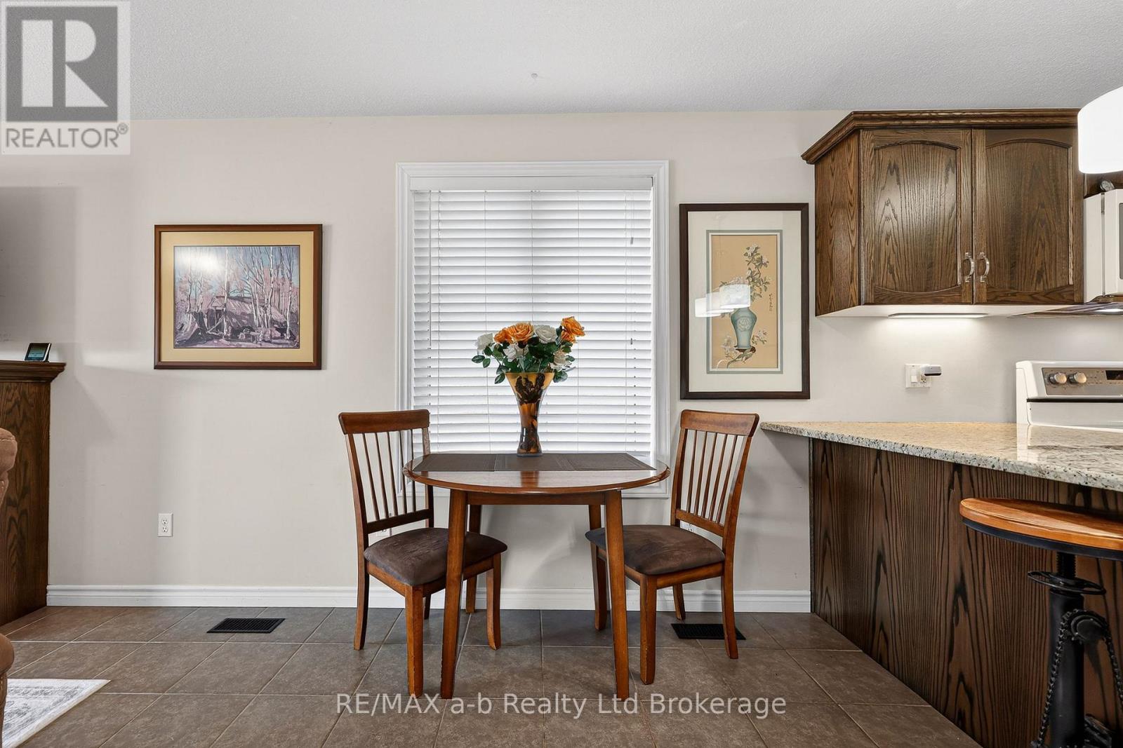 1380 Caen Avenue, Woodstock (Woodstock - North), Ontario  N4T 0J3 - Photo 25 - X13503798