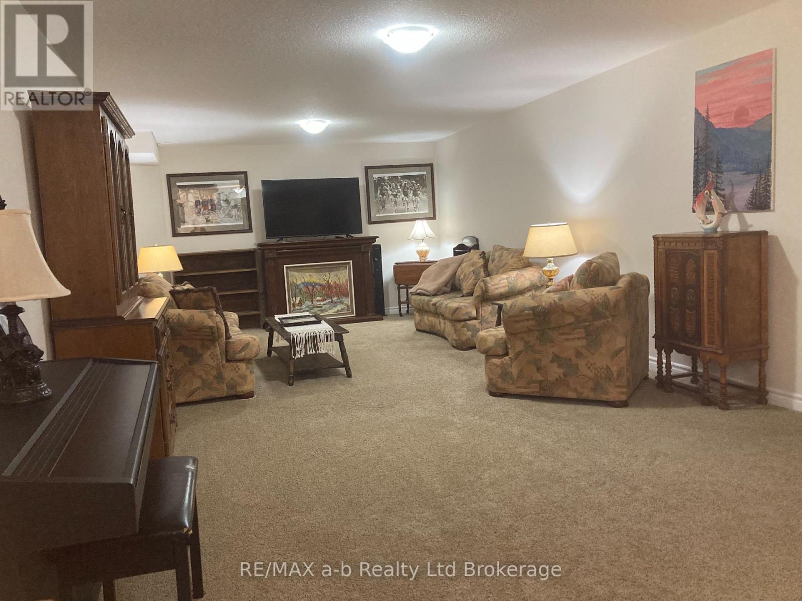 1380 Caen Avenue, Woodstock (Woodstock - North), Ontario  N4T 0J3 - Photo 36 - X13503798