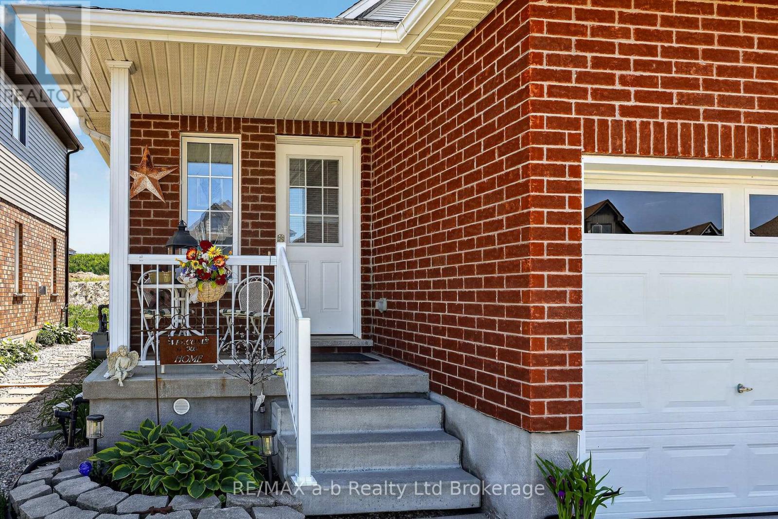 1380 Caen Avenue, Woodstock (Woodstock - North), Ontario  N4T 0J3 - Photo 7 - X13503798