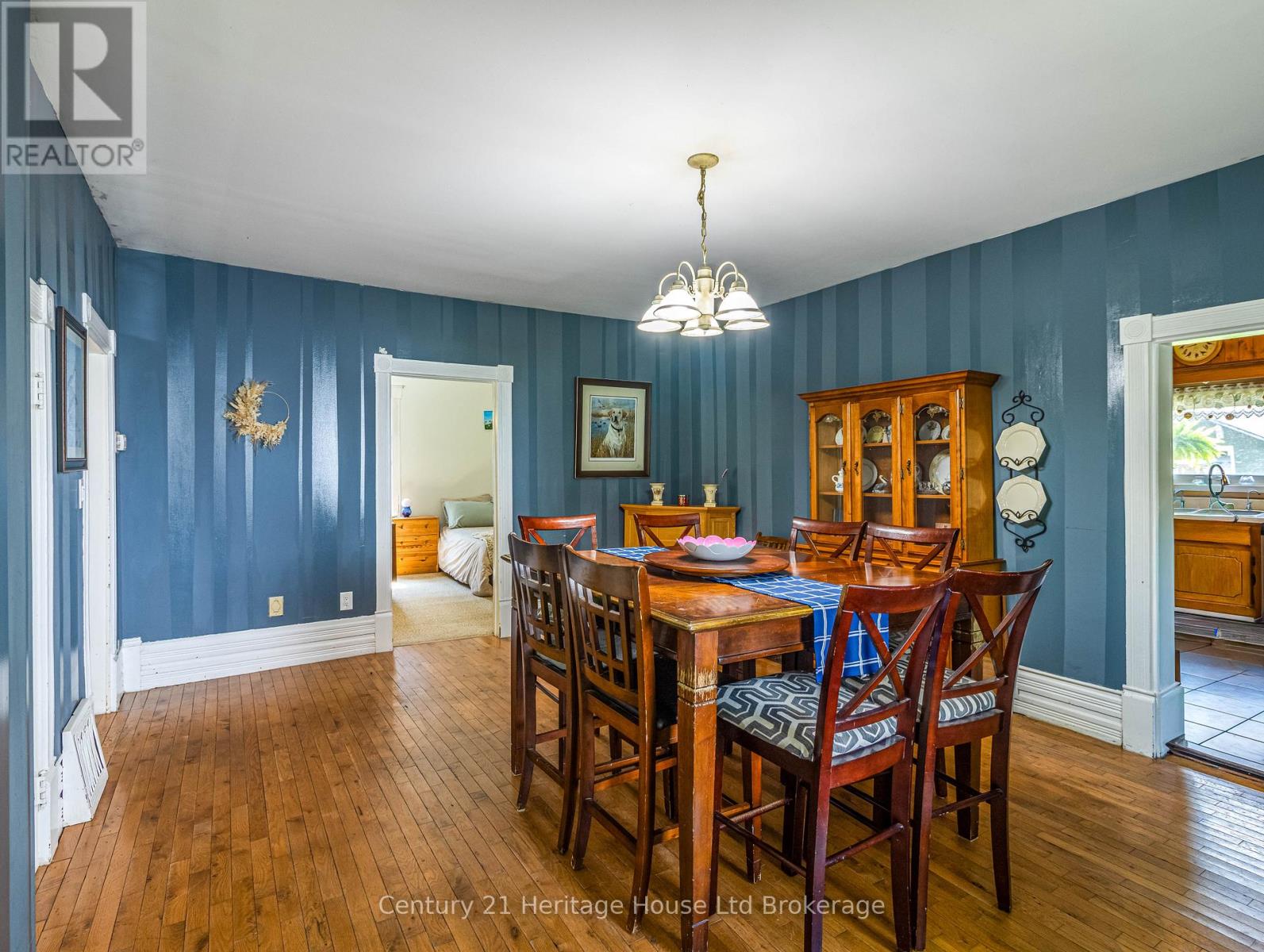 22 Front Road, Norfolk (Port Rowan), Ontario  N0E 1M0 - Photo 11 - X13507974
