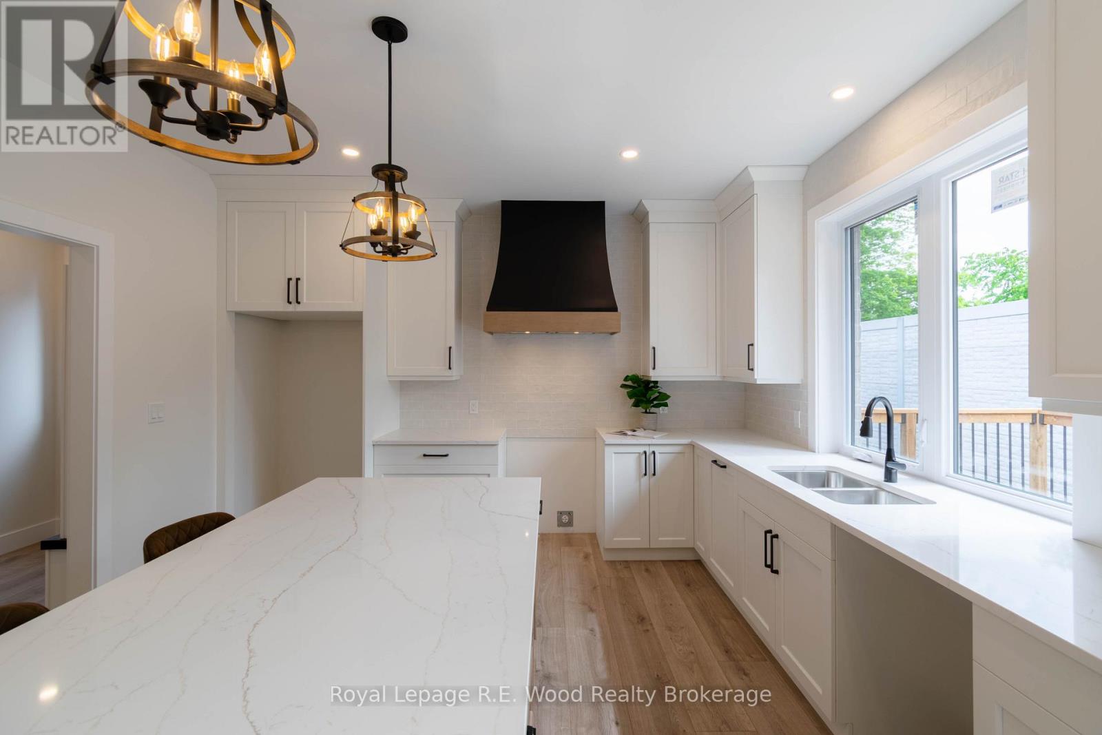 80 Herb Street, Norwich (Norwich Town), Ontario  N0J 1P0 - Photo 12 - X13509412