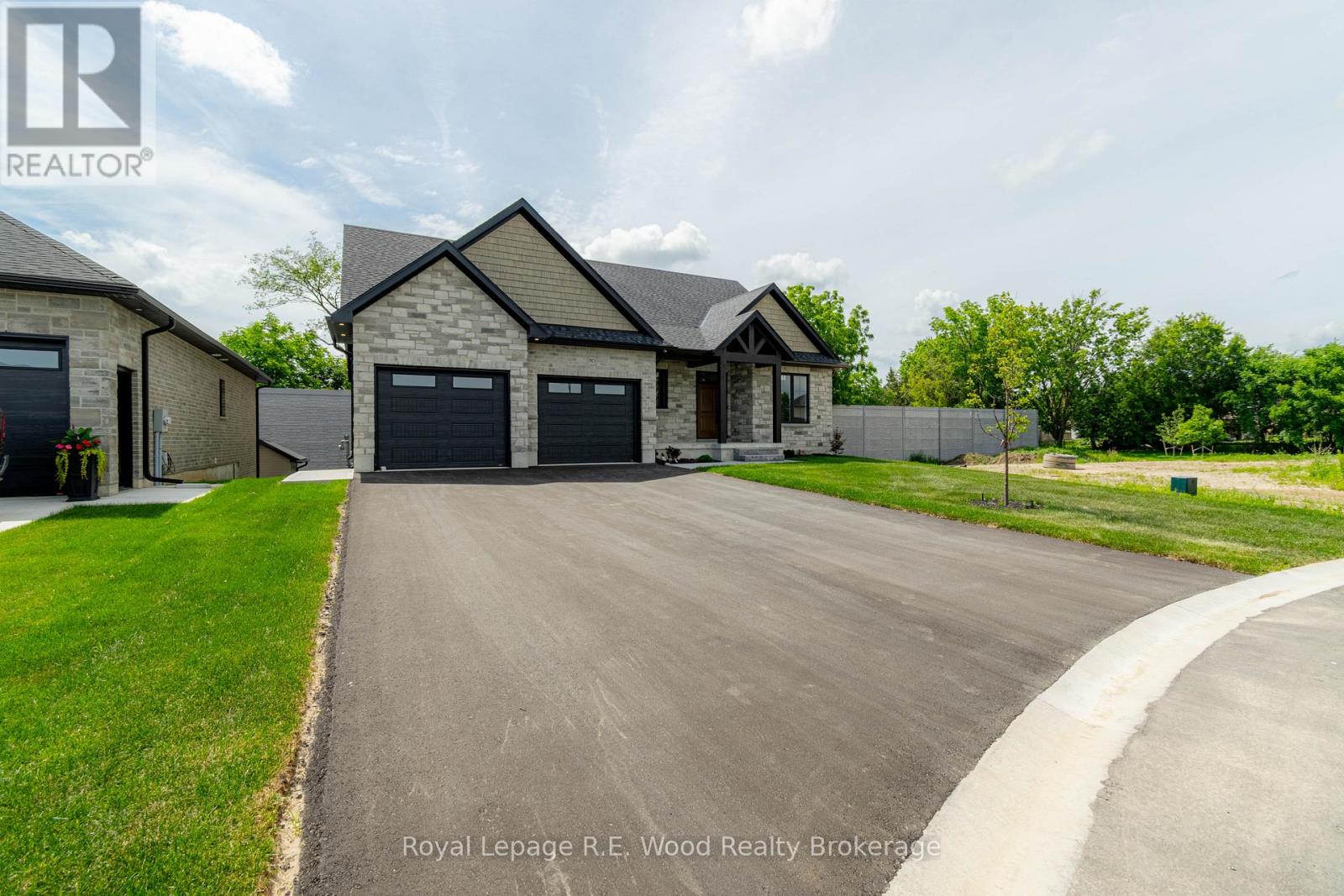 80 Herb Street, Norwich (Norwich Town), Ontario  N0J 1P0 - Photo 3 - X13509412