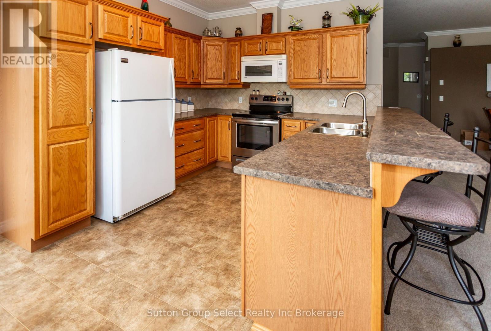 31 - 540 Spitfire Street, Woodstock (Woodstock - North), Ontario  N4T 0C2 - Photo 5 - X13511356