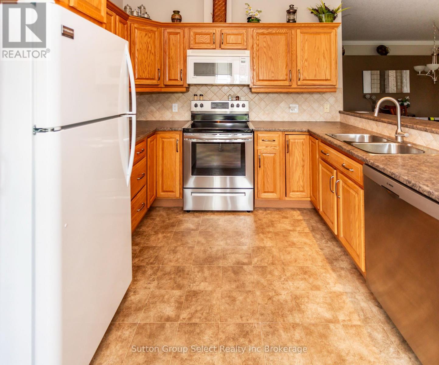 31 - 540 Spitfire Street, Woodstock (Woodstock - North), Ontario  N4T 0C2 - Photo 6 - X13511356