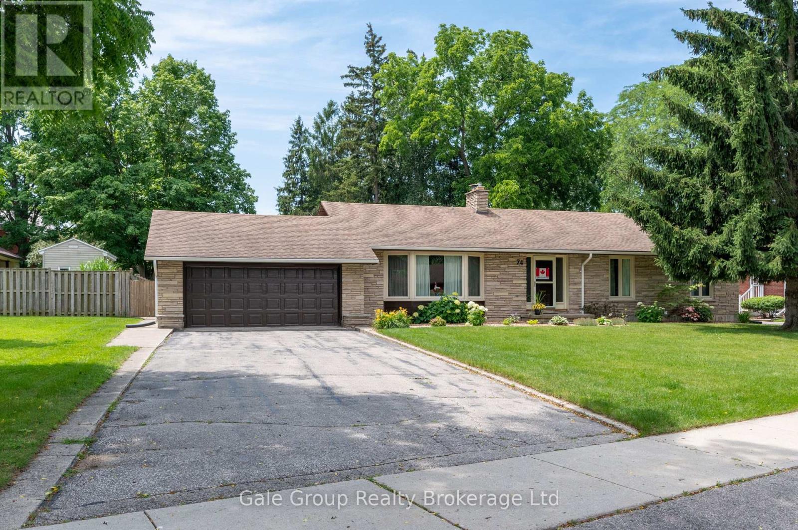 74 Pine Street W, Aylmer, Ontario  N5H 1P3 - Photo 2 - X13513698