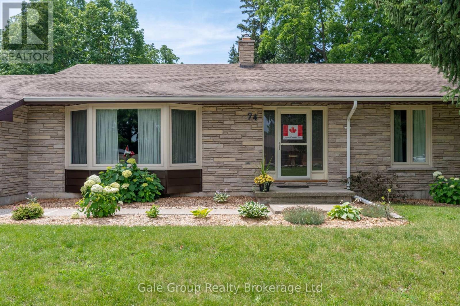 74 Pine Street W, Aylmer, Ontario  N5H 1P3 - Photo 4 - X13513698
