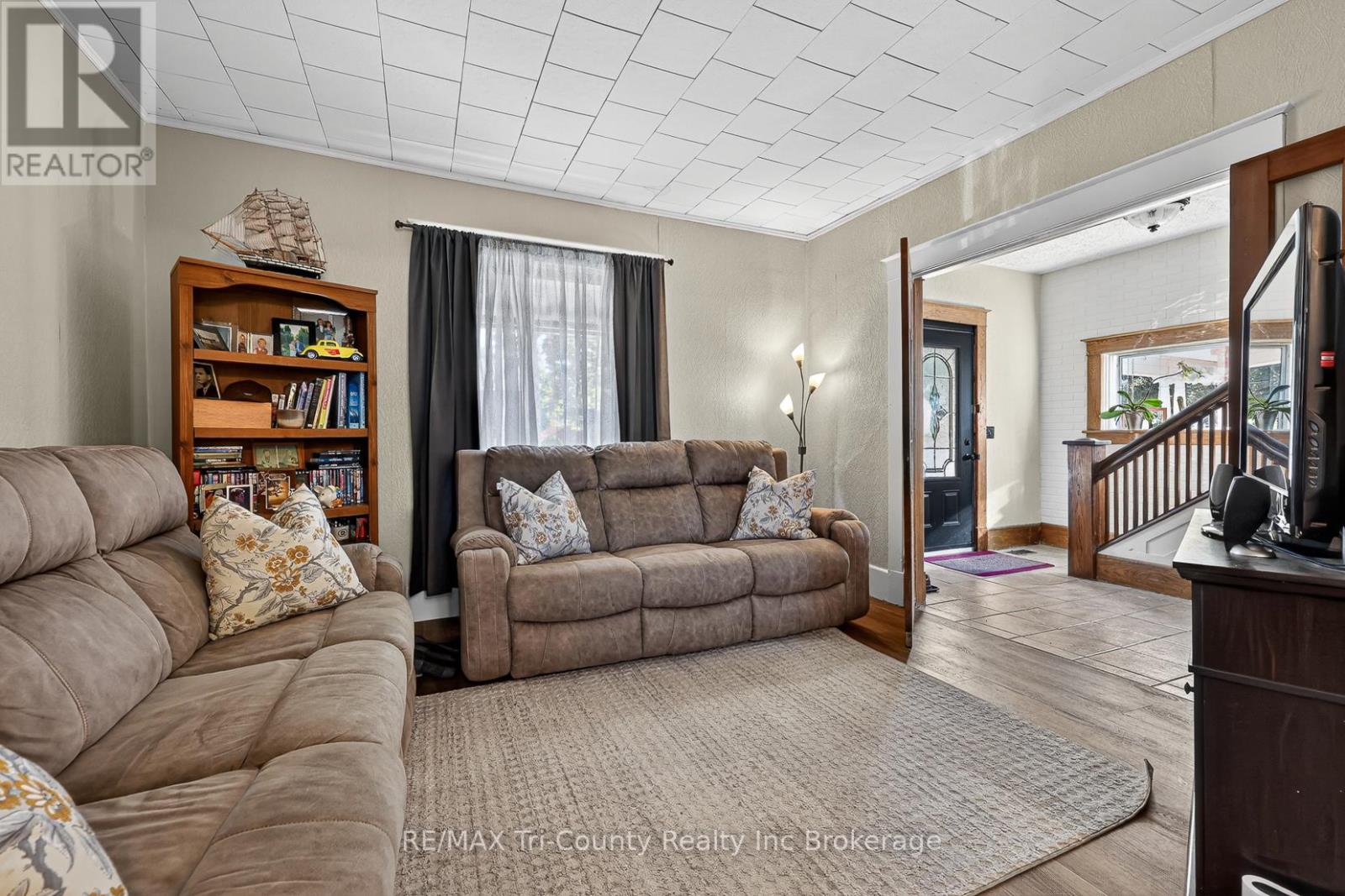 335 Broadway Street, Tillsonburg, Ontario  N4G 3S4 - Photo 13 - X13513744