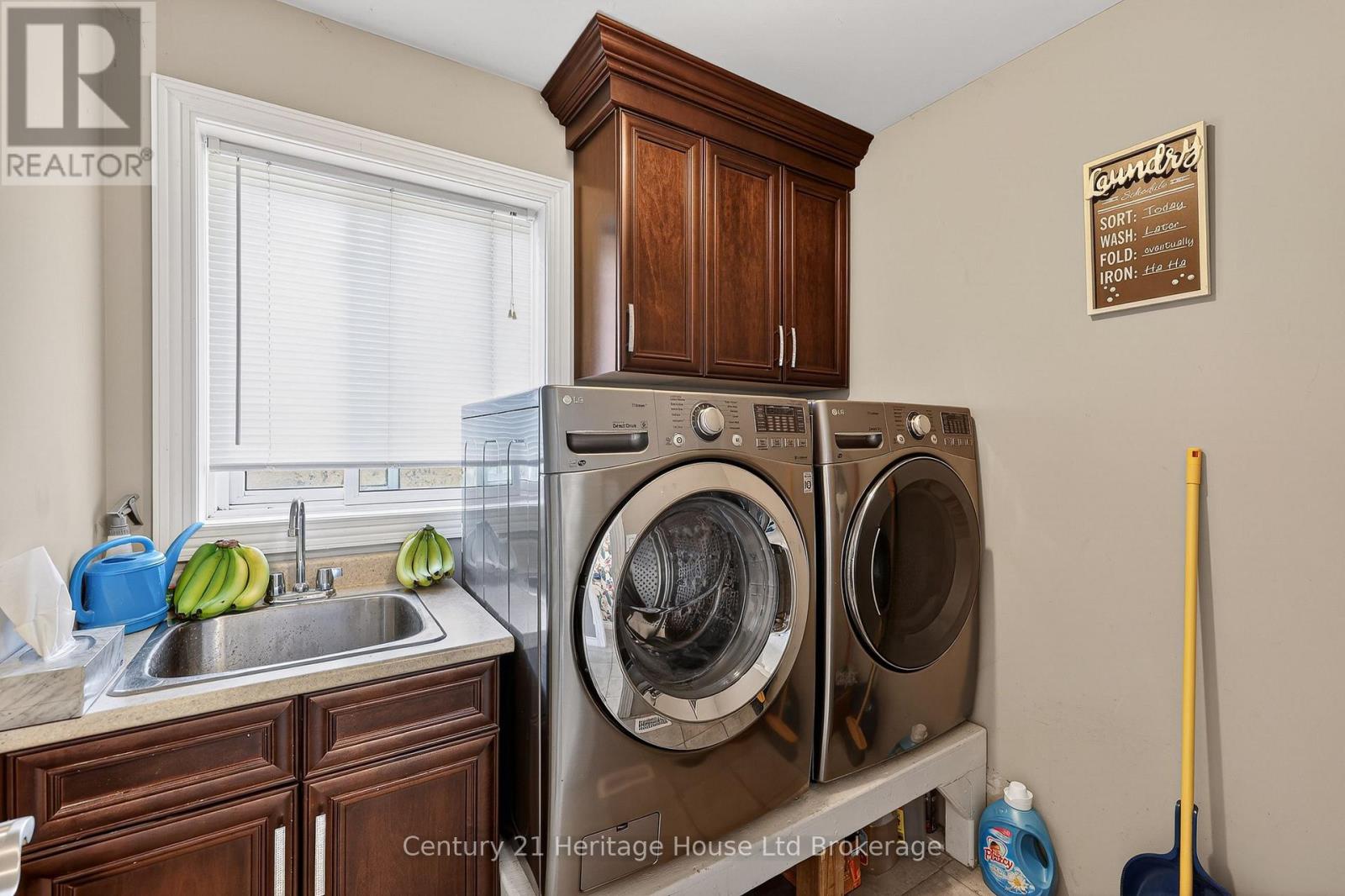 9 West Street N, Norwich (Springford), Ontario  N0J 1X0 - Photo 19 - X13518050