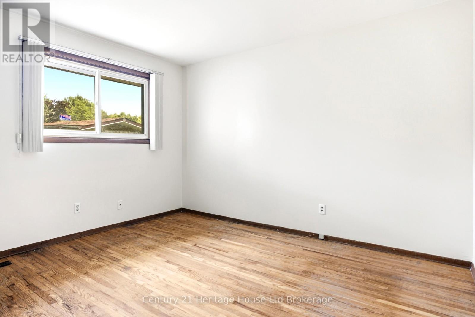 34 Dudley Crescent, London South (South Y), Ontario  N6E 1S4 - Photo 12 - X13518118