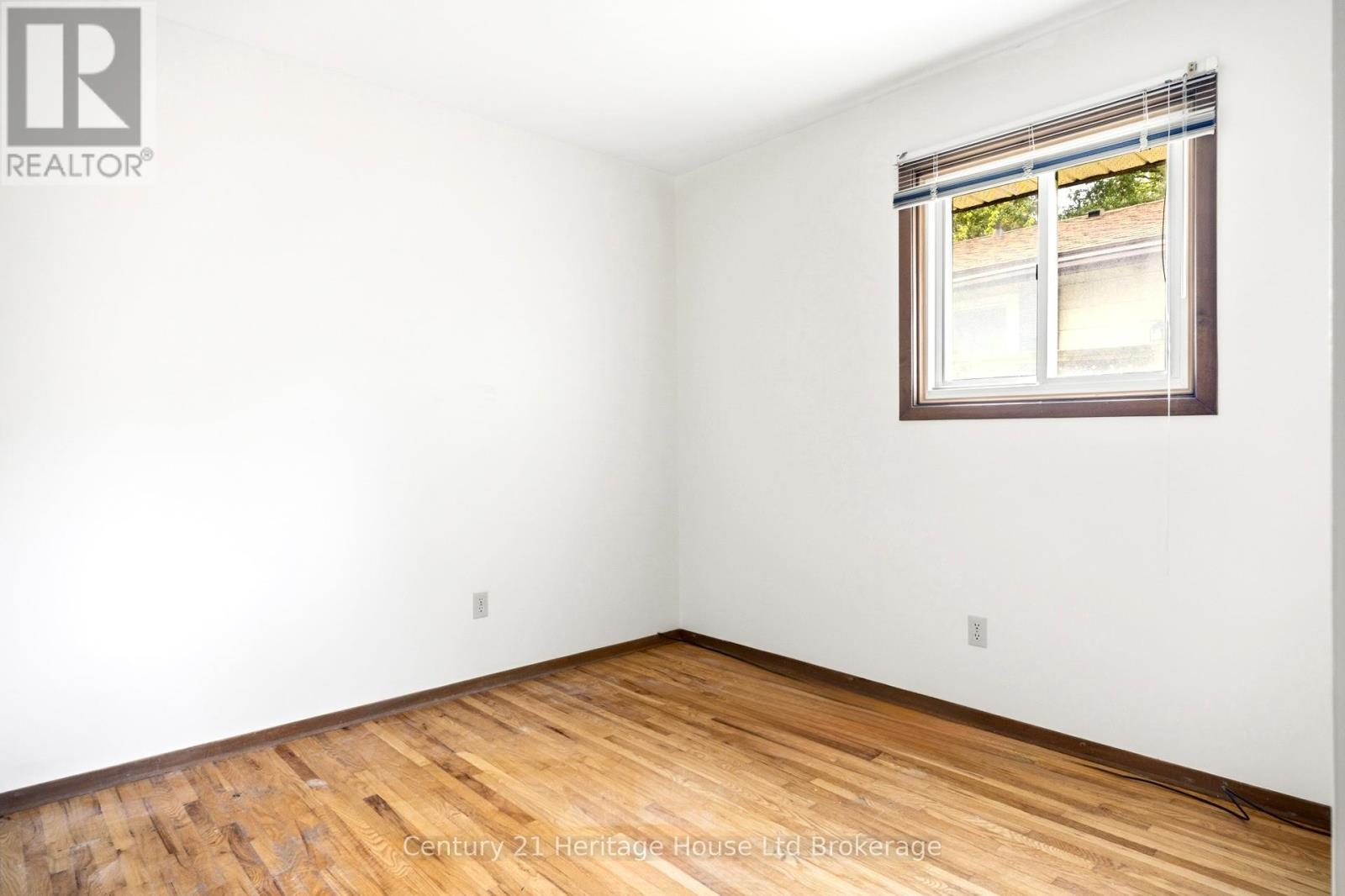 34 Dudley Crescent, London South (South Y), Ontario  N6E 1S4 - Photo 13 - X13518118