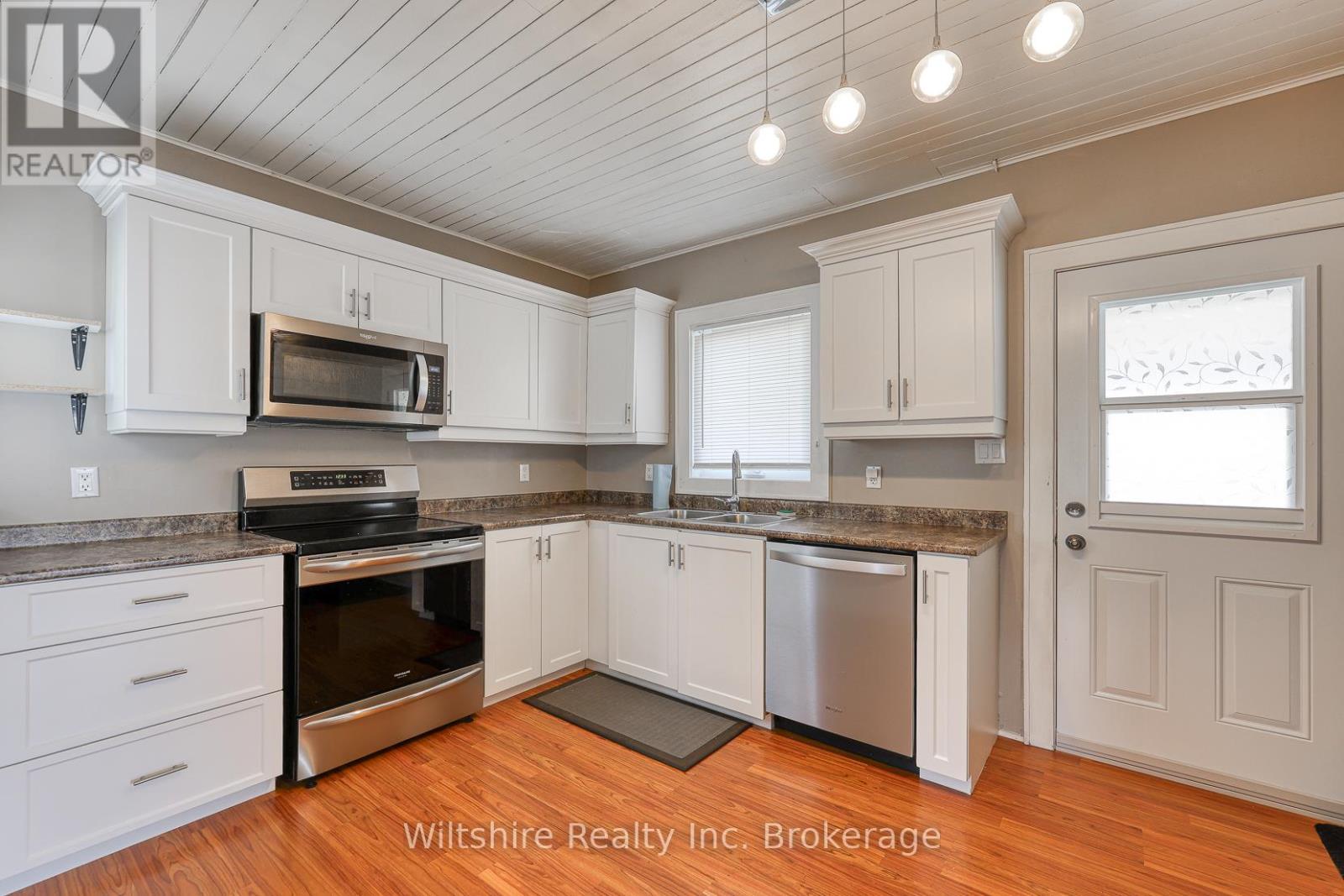 52 Bidwell Street, Tillsonburg, Ontario  N4G 3T7 - Photo 17 - X13519664