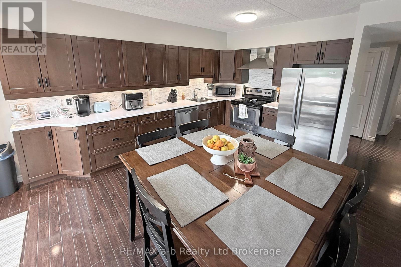303 - 159 Ferguson Drive, Woodstock (Woodstock - South), Ontario  N4V 1A9 - Photo 10 - X13523942