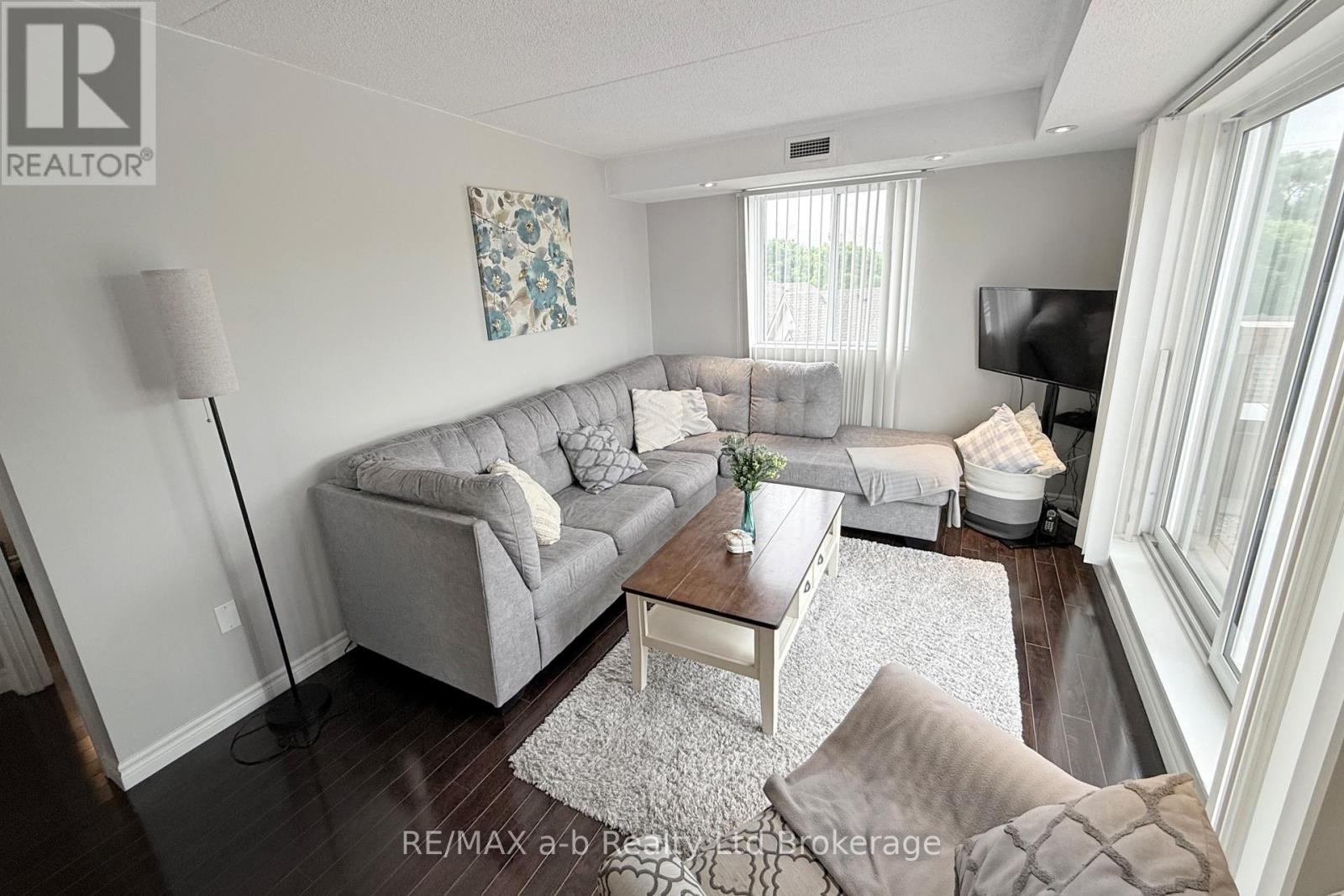 303 - 159 Ferguson Drive, Woodstock (Woodstock - South), Ontario  N4V 1A9 - Photo 17 - X13523942