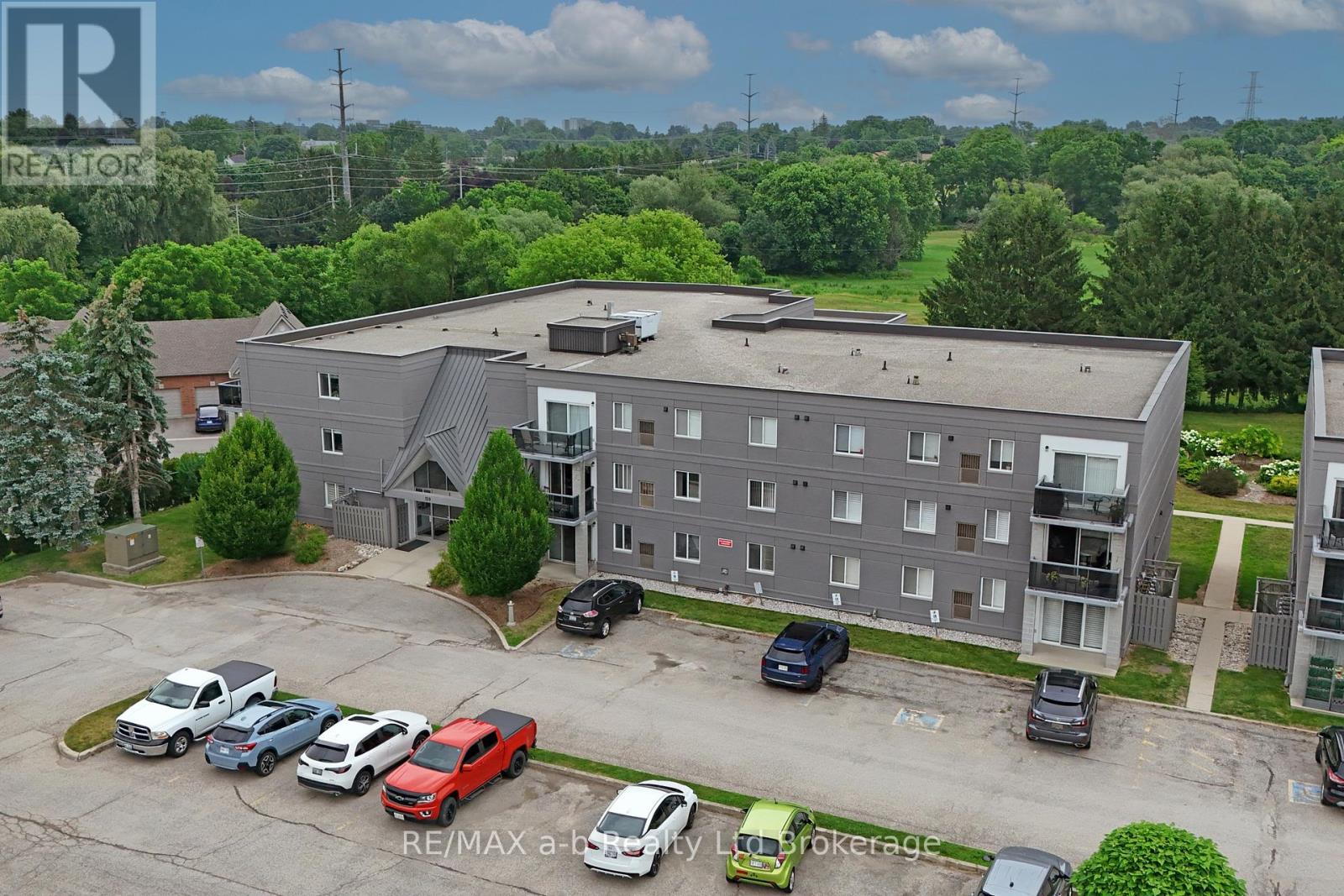 303 - 159 Ferguson Drive, Woodstock (Woodstock - South), Ontario  N4V 1A9 - Photo 2 - X13523942