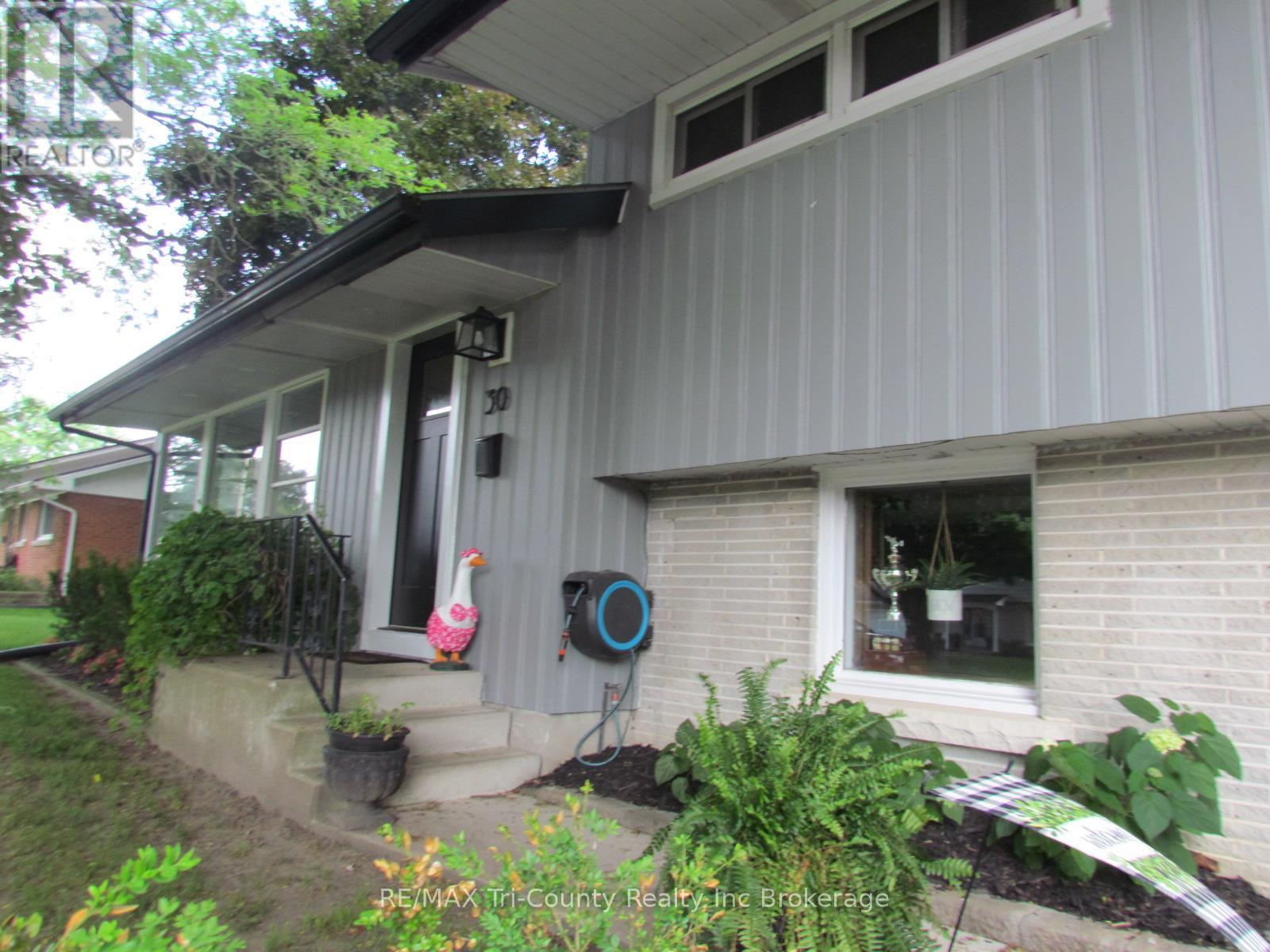 30 Fairfield Crescent, Tillsonburg, Ontario  N4G 2B4 - Photo 15 - X13525430