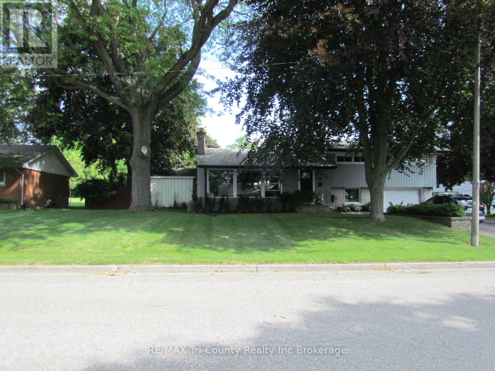 30 Fairfield Crescent, Tillsonburg, Ontario  N4G 2B4 - Photo 16 - X13525430